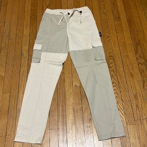 32 (m) Men tan cargo